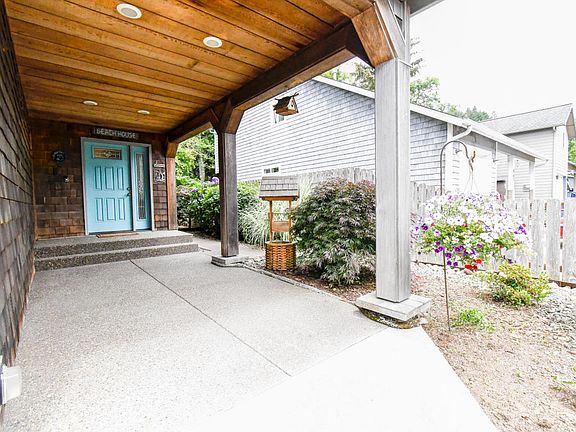 5th image of 4627 SE Lee Ave