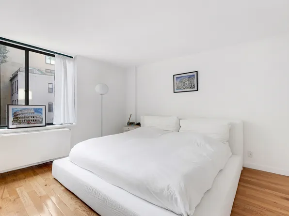 311 Greenwich Street image 10 of 16