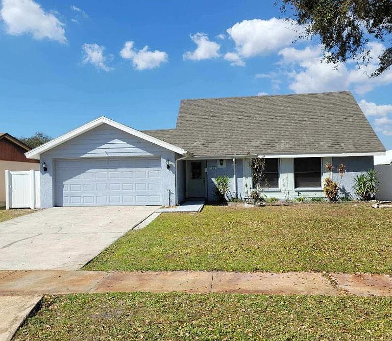 1st image of 70101 Cobblewood Ct