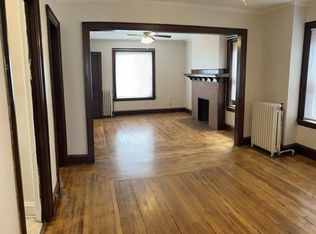 1705 Pleasant St, Des Moines, IA 50314