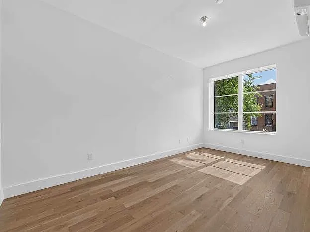 173 Tompkins Ave #2F — Photo 5