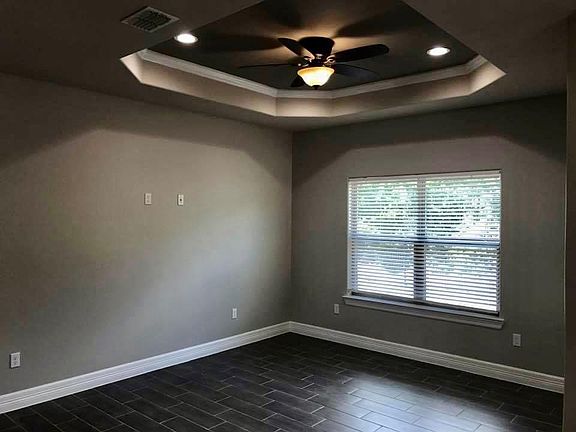5th image of 125 La Villa #B