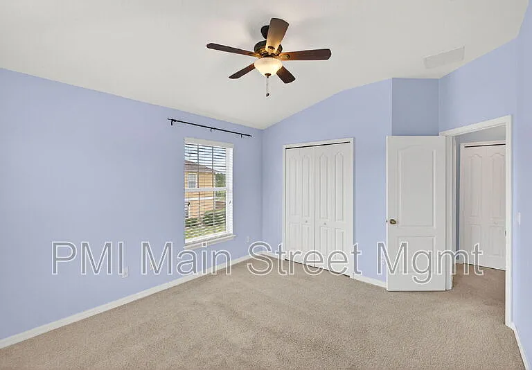 10935 Derringer Dr — Photo 14