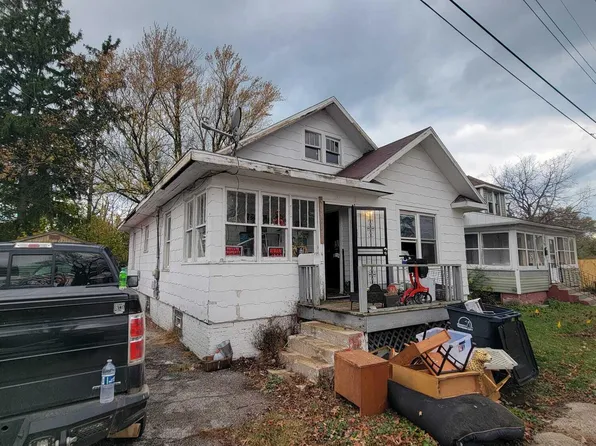 121 Claire St, Michigan City, IN 46360