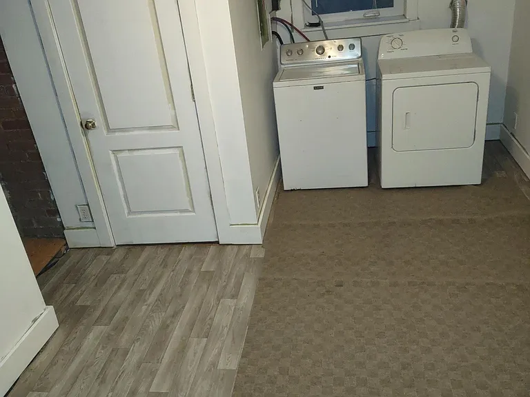 33 Highland Ave #LOWER — Photo 3