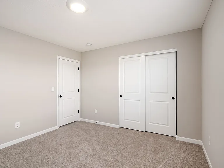 3665 Mantle Dr — Photo 38