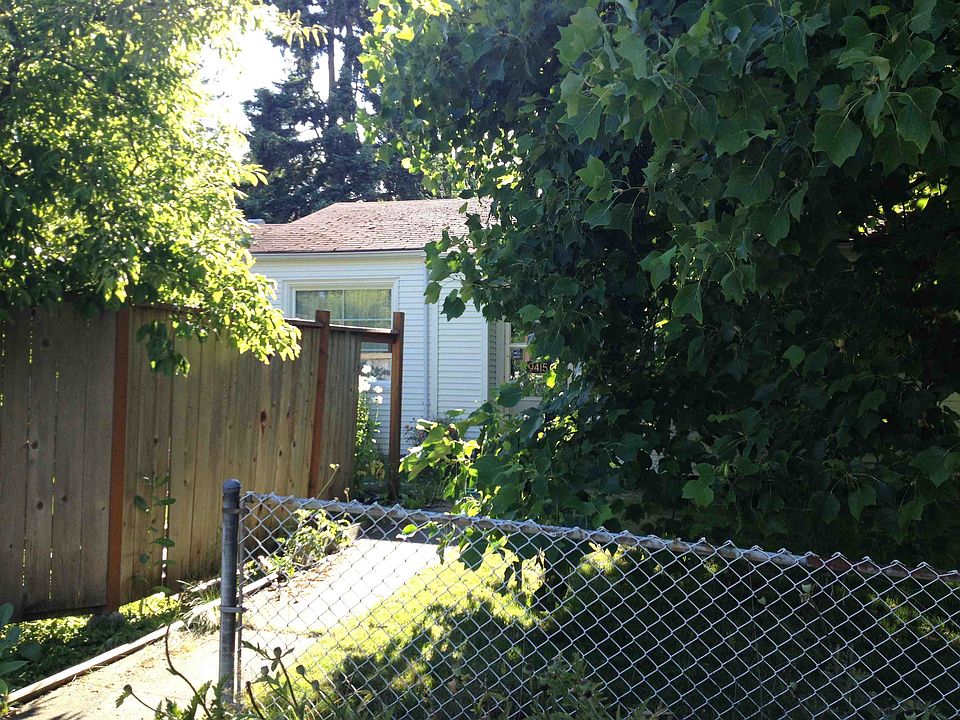 2nd image of 9415 12th Ave NE
