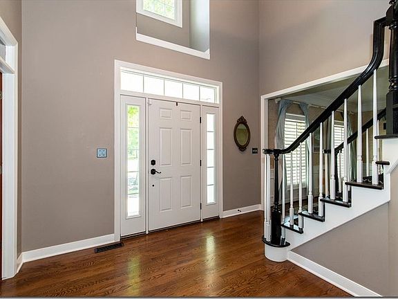 2nd image of 1780 Forest Oaks Dr