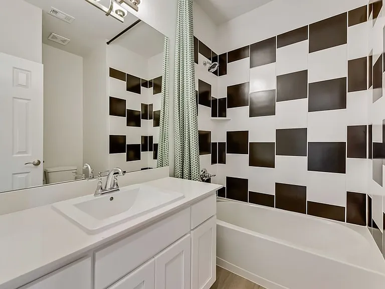 1819 Michael Dr — Photo 18