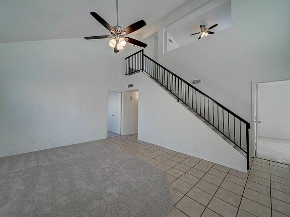 5th image of 4029 N 89th Ave