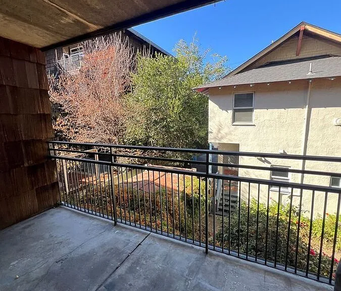 2309 Blake St, Berkeley — Photo 76