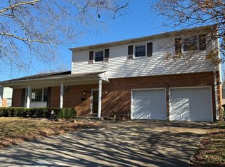 317 W Palmyra Dr, Virginia Beach, VA 23462