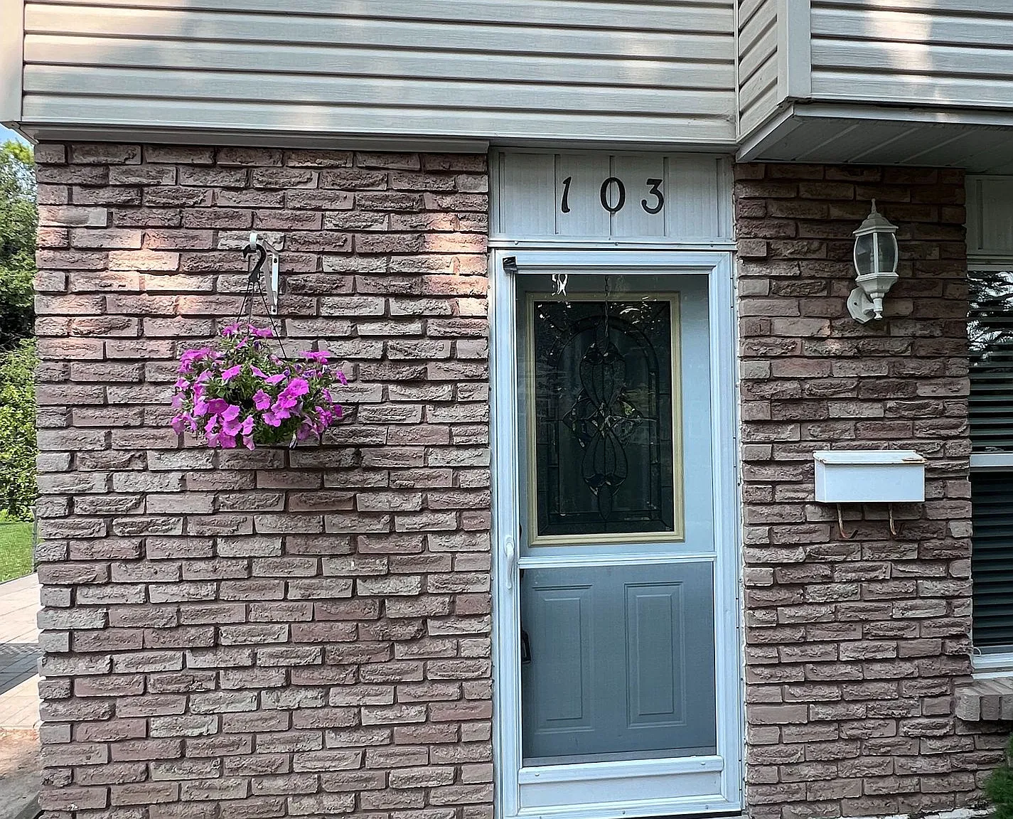 4 bed, $3,000 — Photo 2