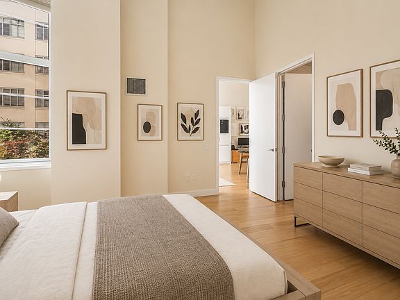 5th image of 2728 Thomson Ave Unit 238