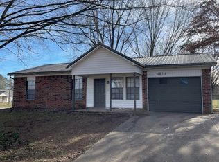 1211 Walnut Pl, Elkins, AR 72727