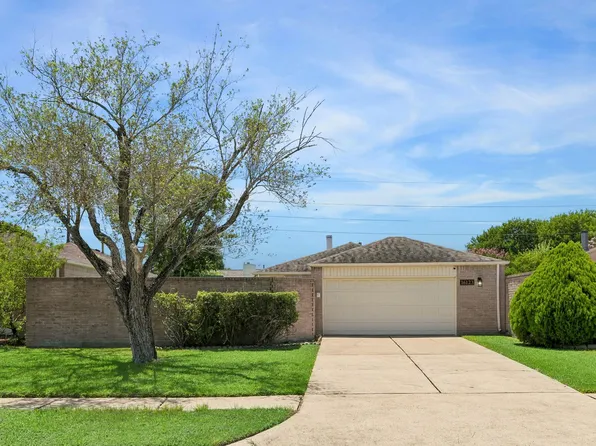 16123 Camino Del Sol Dr, Houston, TX 77083