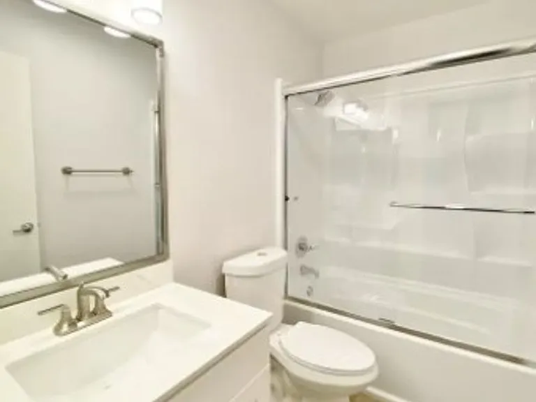 1203 E San Antonio Dr #301 — Photo 8