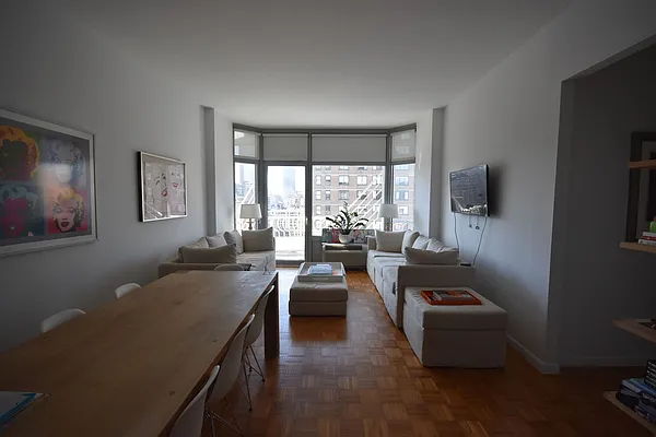 Rented by Luxury Habitat | media 24