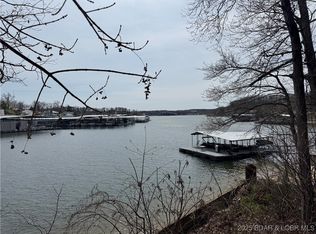 52 Raven Rd, Eldon, MO 65026