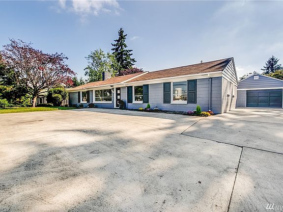 4th image of 8022 Steilacoom Blvd SW