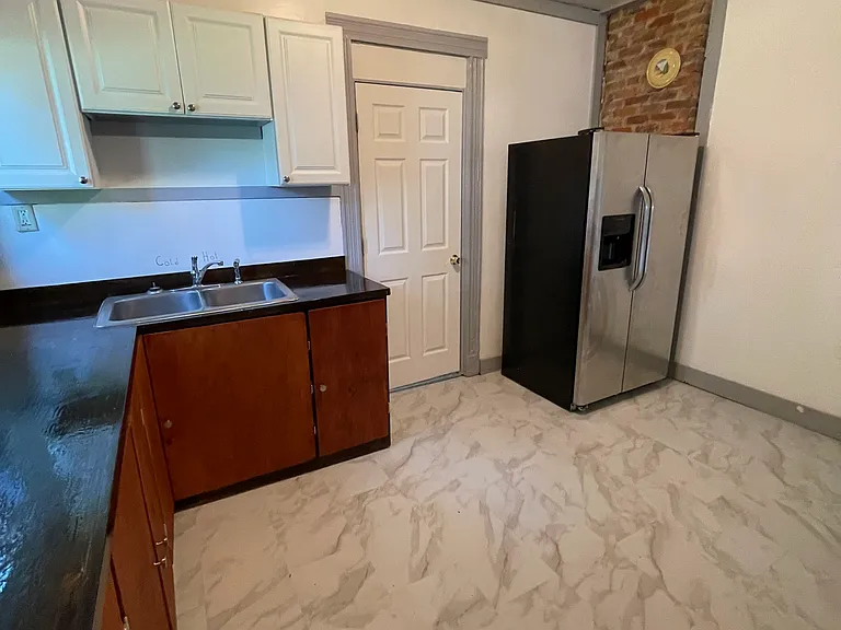 147 Emerson St #147 — Photo 11