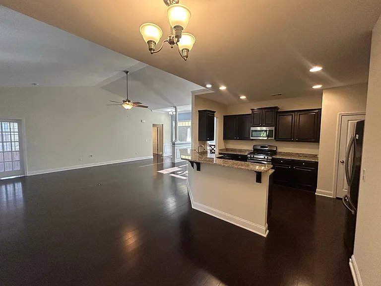 1189 Parish Way — Photo 17