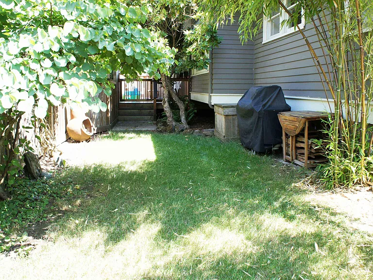 3635 NE 16th Ave — Photo 11