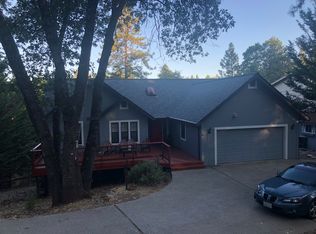 16876 Oscar Dr, Grass Valley, CA 95949