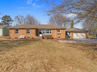 709 W Main St, Reynolds, IL, 61279