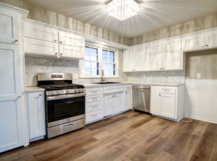 2707 Winston Rd, Village, OK 73120