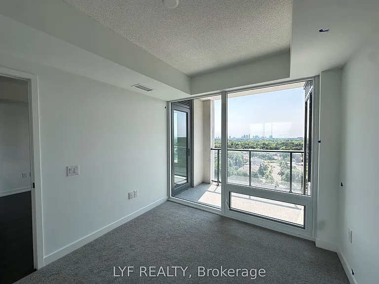 4010 Eglinton Ave W #1209 — Photo 12