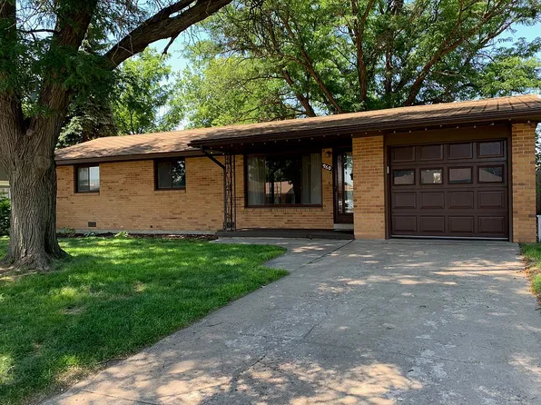 960 Mentlick Dr, Colby, KS 67701