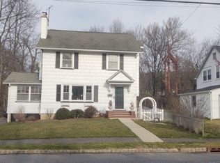 717 Ridgewood Rd, Millburn, NJ 07041