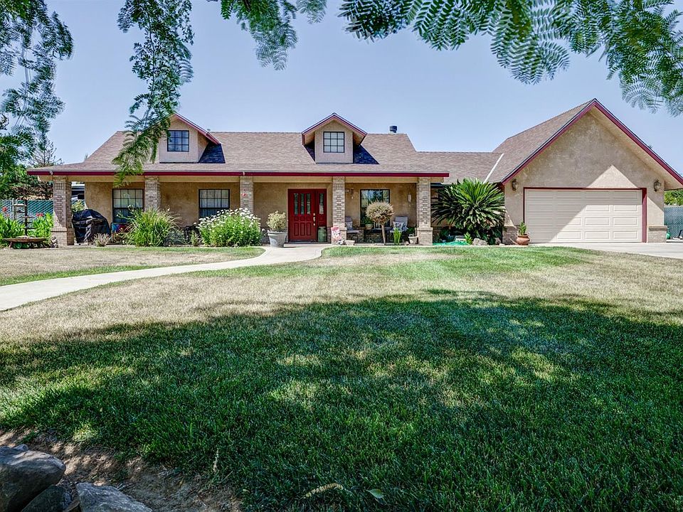 2nd image of 22082 Shari Ln