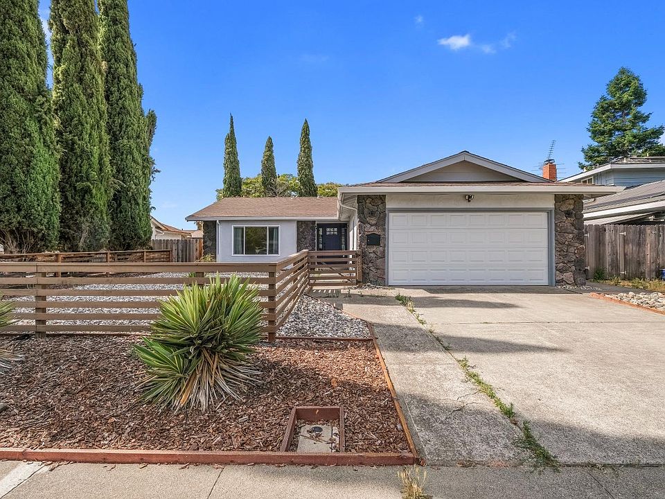 1st image of 455 Manzanita Avenue