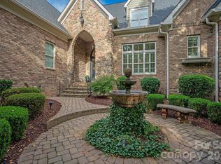 1617 Look Out Cir, Waxhaw, NC 28173