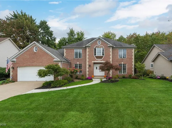 16543 Currier Dr, Strongsville, OH 44136