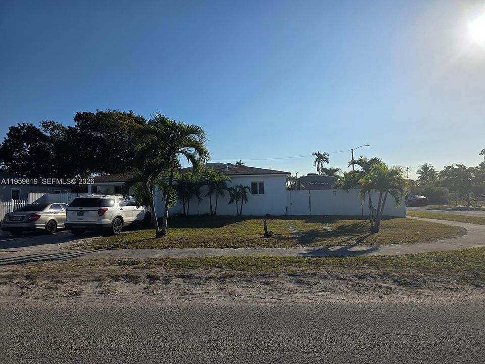 1st image of 8523 NW 35th Pl