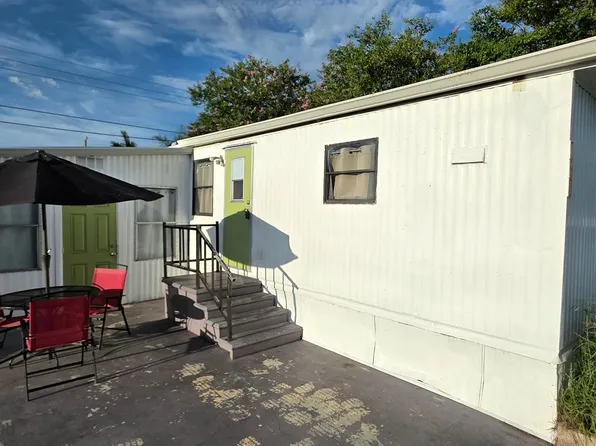508 50th Avenue Dr W, Bradenton, FL 34207