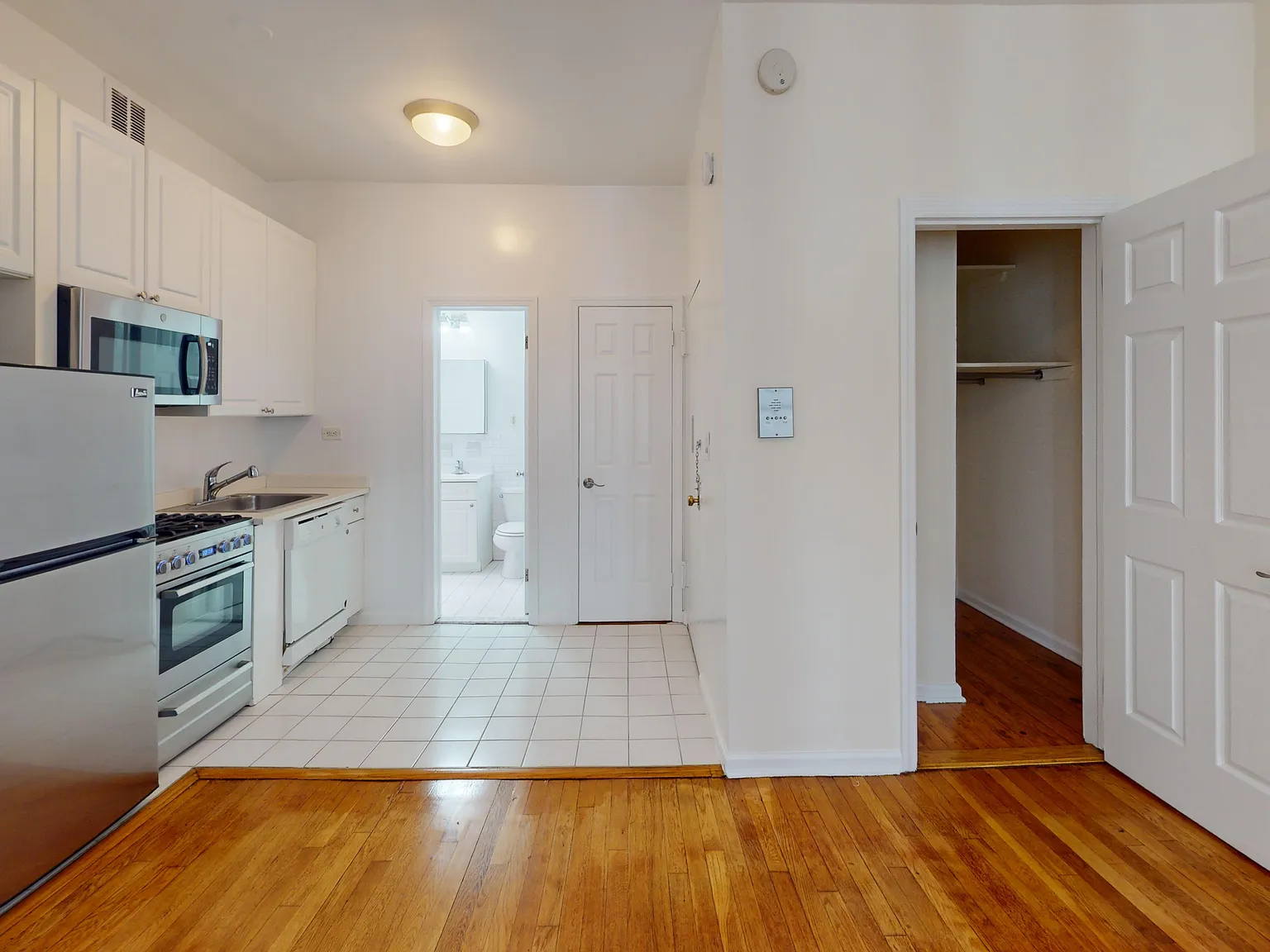 69 West 55th Street — Photo 4