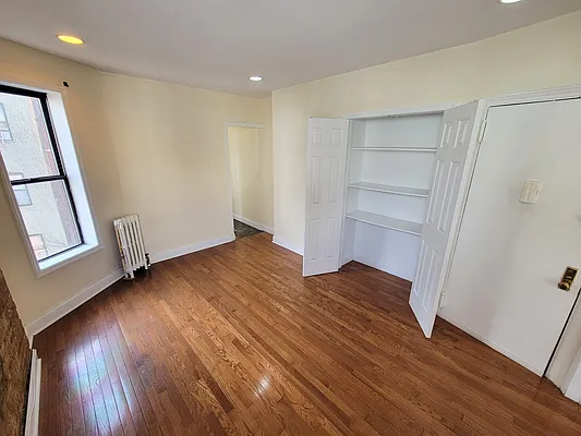 Rented by Bruma Realty LLC | media 2