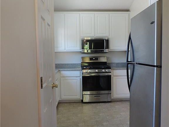 3rd image of 6474 Gina Agha Cir