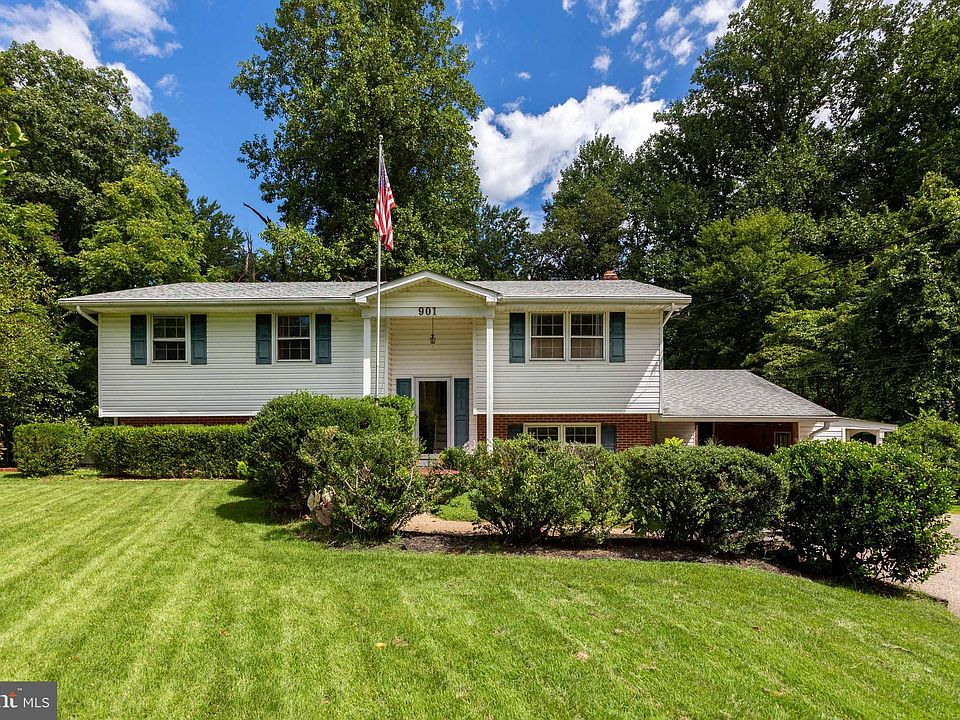 1st image of 901 Hillen Dr