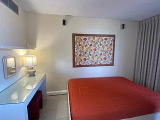 Studio, 1.0 bath, 400 sqft, $1,800 — Photo 4