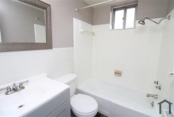 902 E Sturgis St #10 — Photo 6