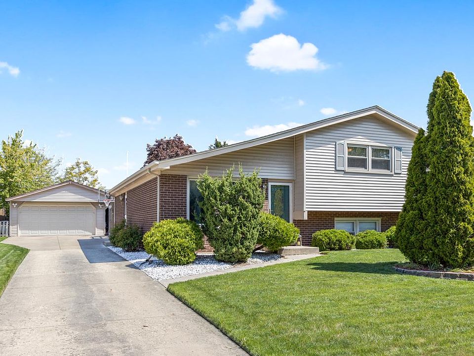 1st image of 2332 Charmingfare Dr