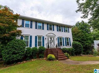 1122 Colonial Dr, Alabaster, AL 35007