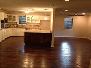 3rd image of 7025 Culver Ave