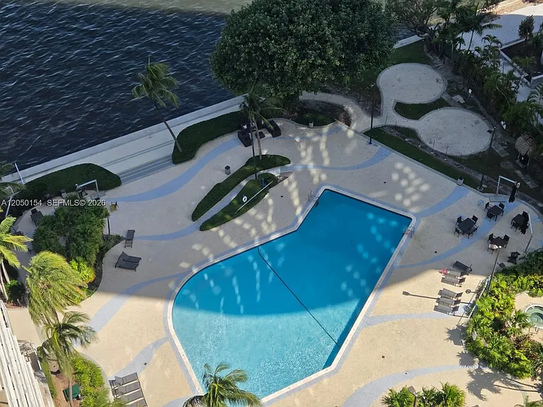 2451 Brickell Ave #18U — Photo 7