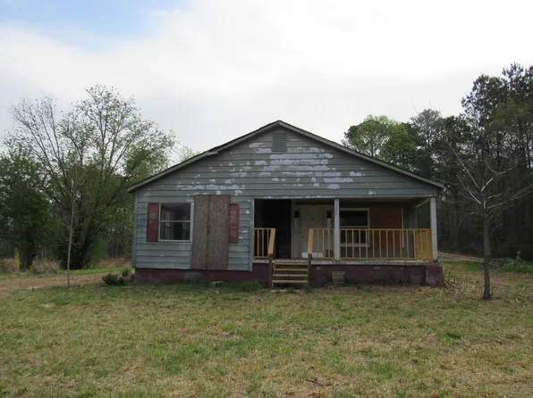 37 Pounders Ln, Spruce Pine, AL 35585